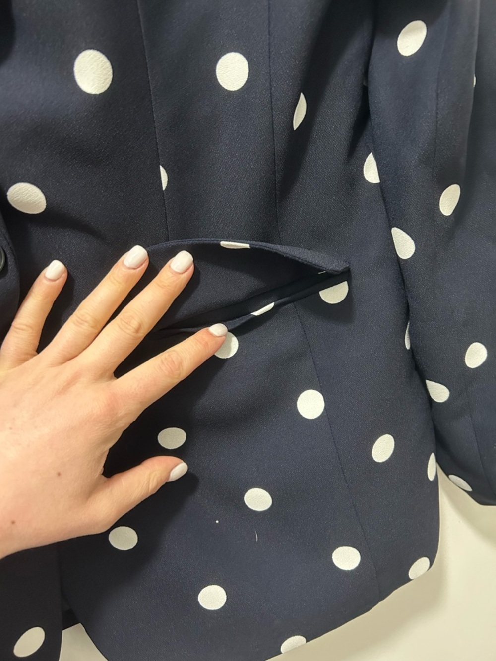 Banana Republic polka dot blazer size 6 - Picture 3 of 9